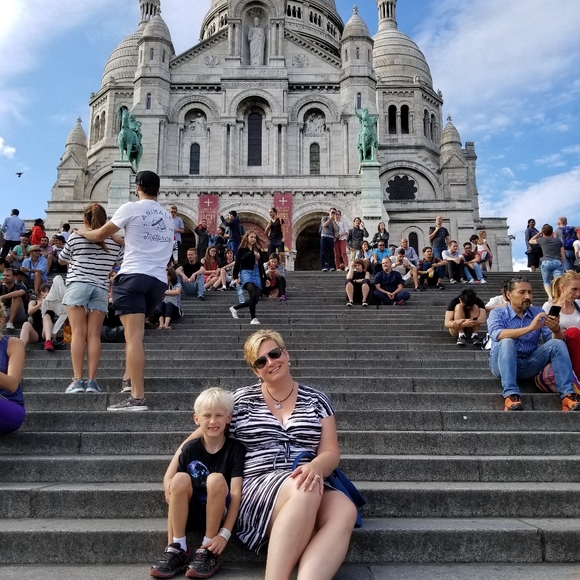 Meet your Posher, Kim - Picture 5 of 8